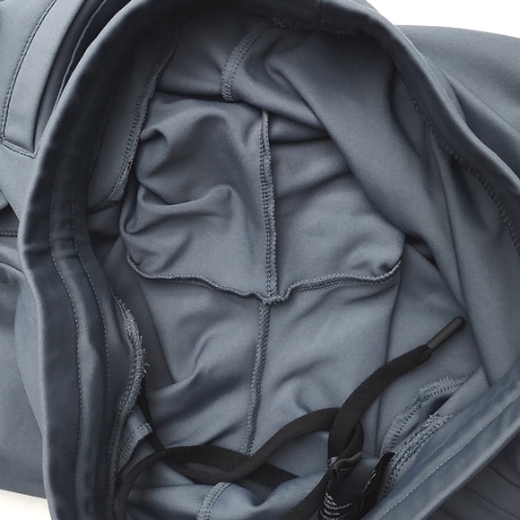 32 DEGREES COOL Men's Dark Grey Athletic Stretch Shorts Zippered Pockets Small - Picture 6 of 12